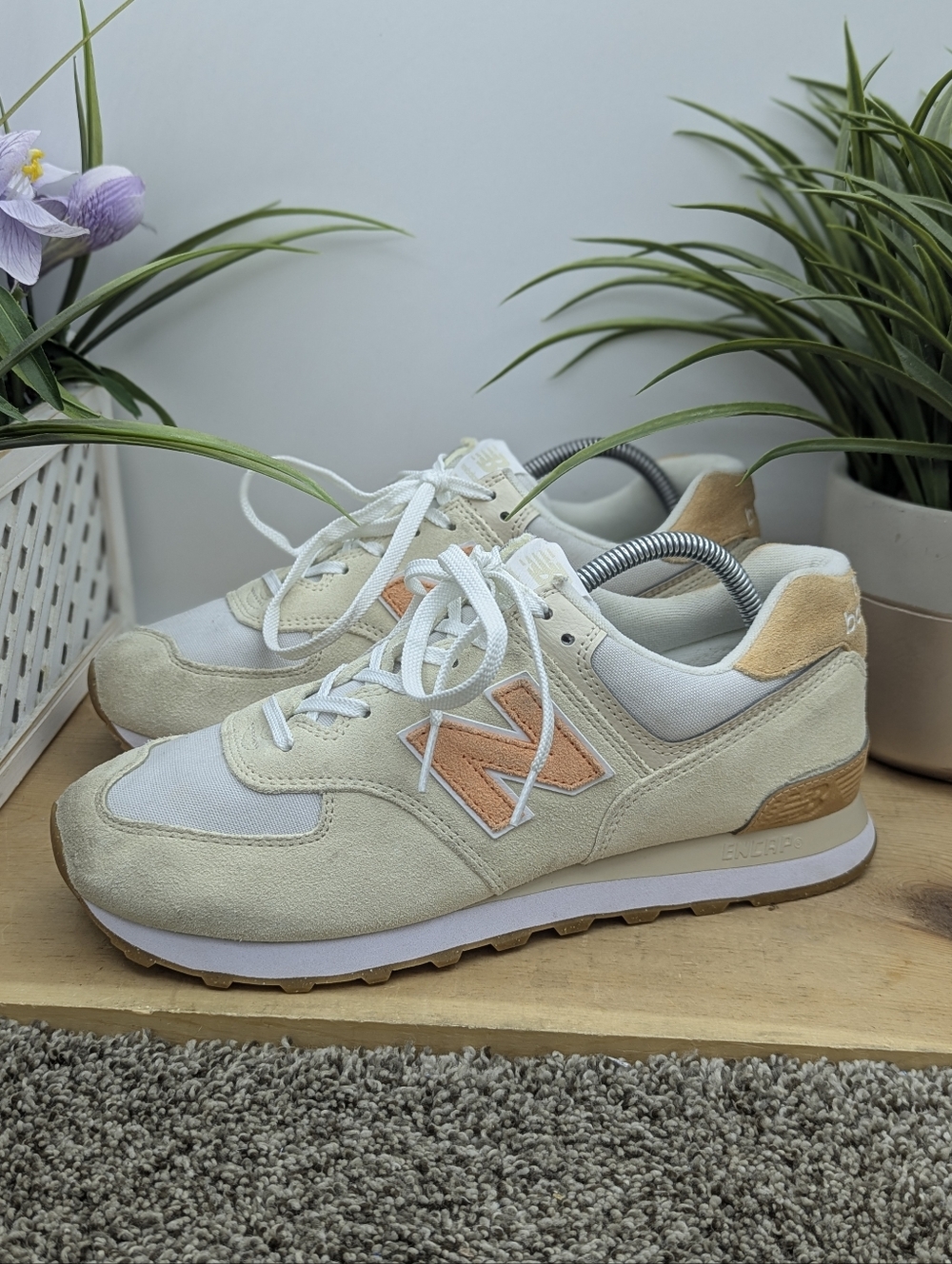 New Balance 574 Calm Taupe Women's Size 11 Running Casual Comfort Shoes